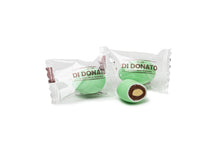 Carica l'immagine nel visualizzatore di Gallery, Viennesi mandorla al latte - Verde - Incartati